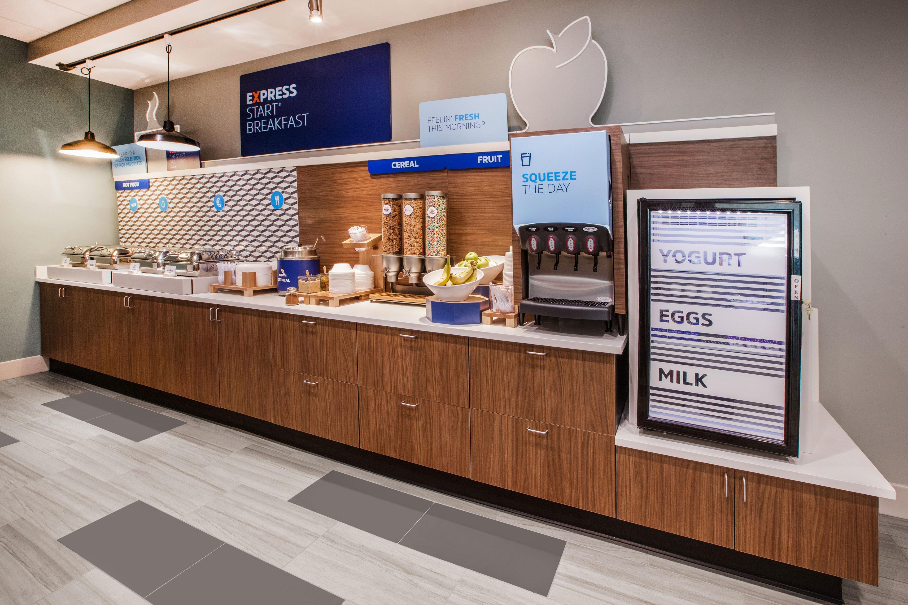 Holiday Inn Express Atlanta Airport-College Park By Ihg Exterior foto
